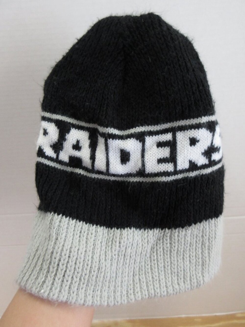 VINTAGE Oakland Raiders Hat Cap Beanie Rossmor Industries NFL USA